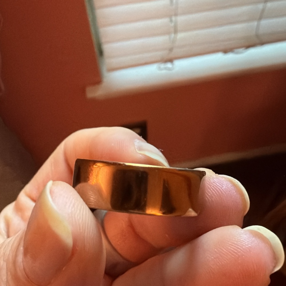 Oura Ring Used Rose Gold Size 9